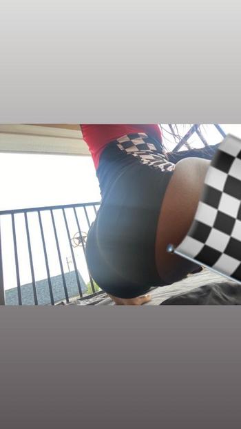 Star, 26  female escort, College Station