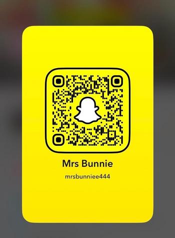 BUNNIE , 22  female escort, College Station