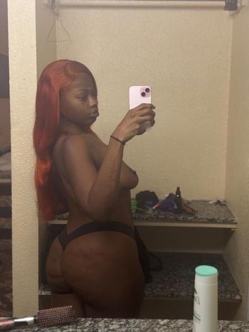 Miss Camryyy, 20  female escort, College Station